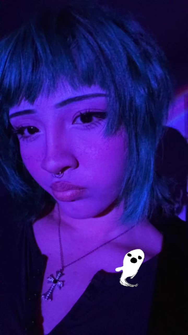 @yur.hellee