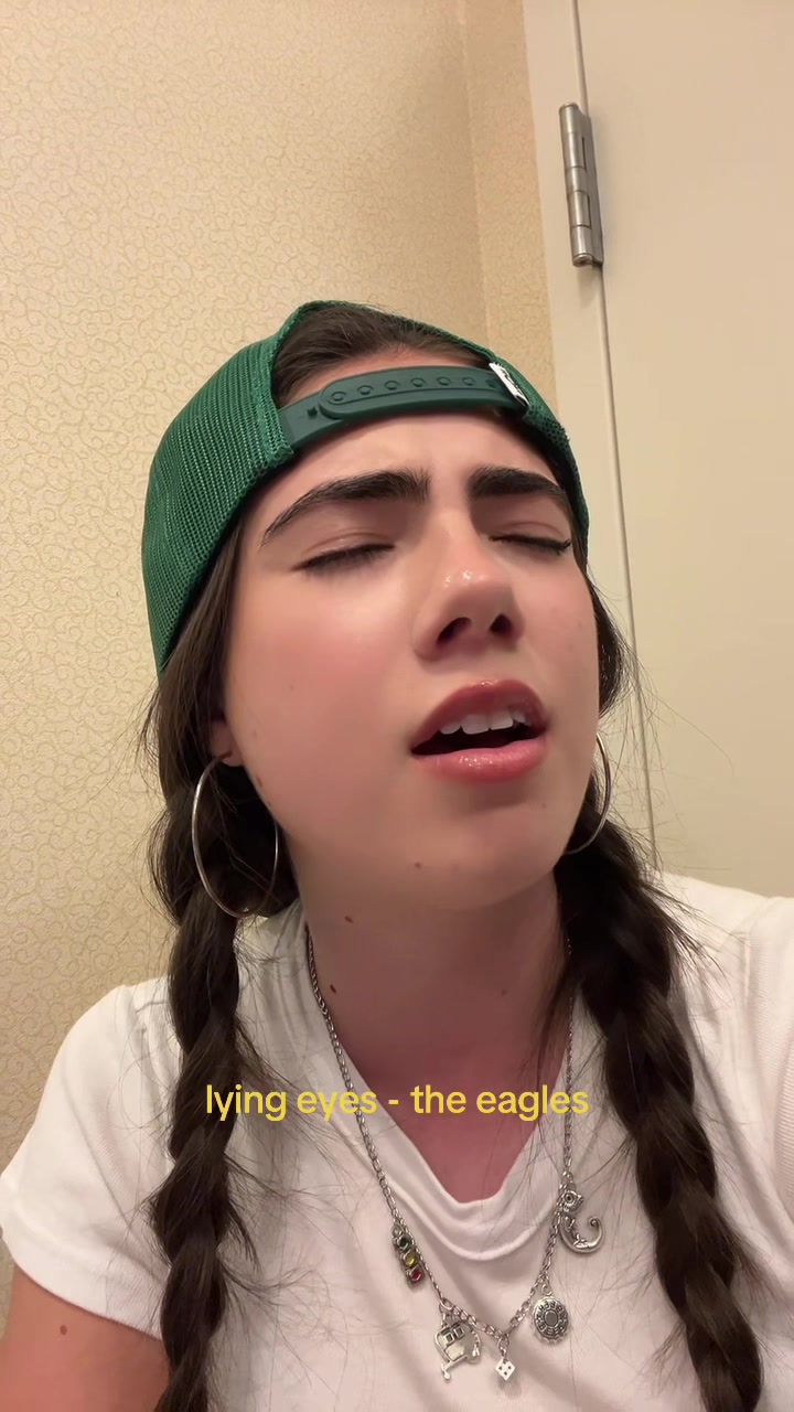 @Dakota Cohen