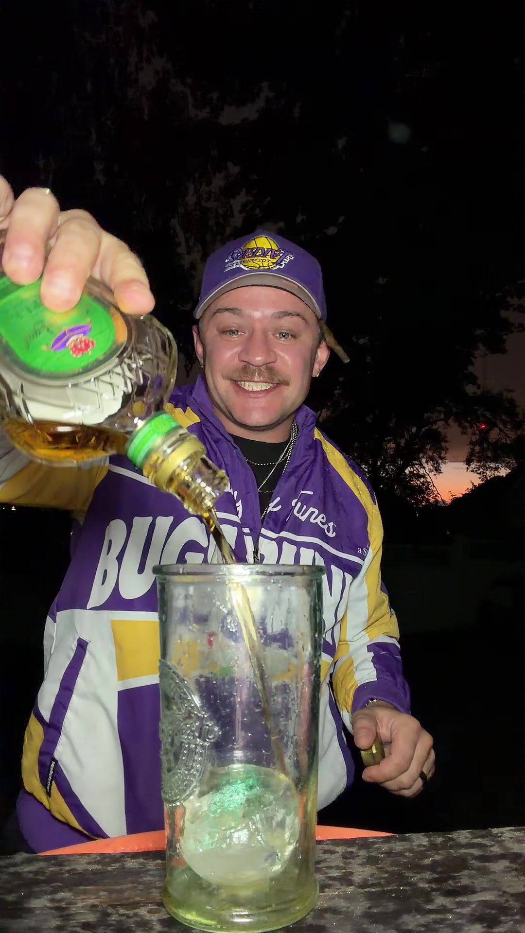 @🧃JonnySips_2.0🧃