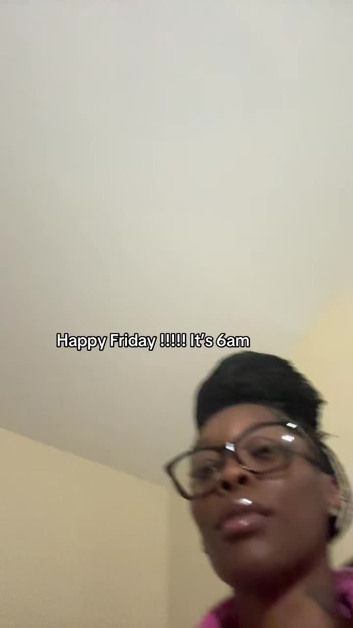 @therealmacariaa