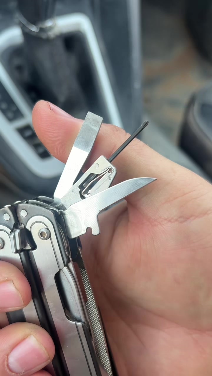 @Vintage_Knife_Guy