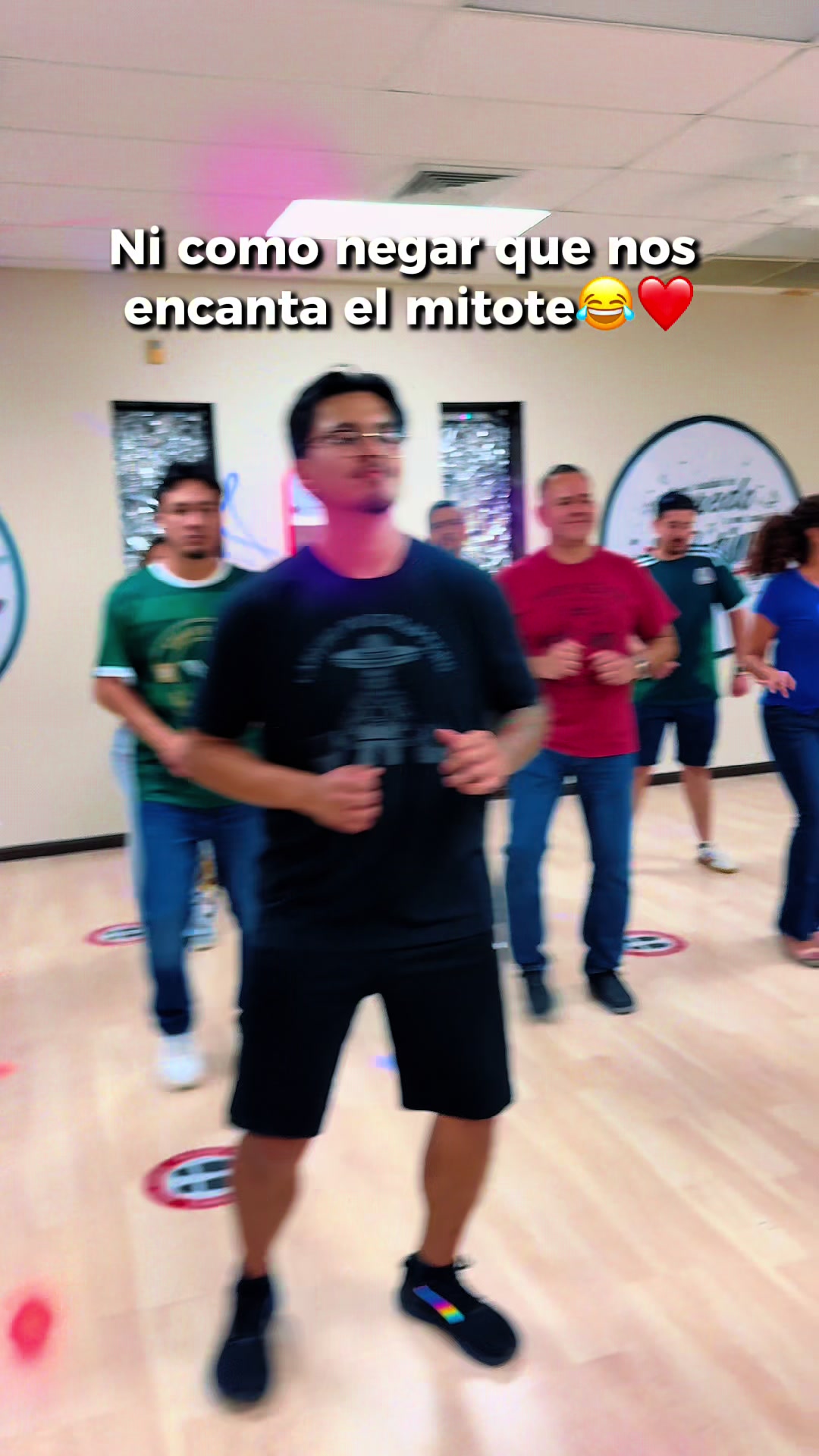 @Latinos Academia de Baile