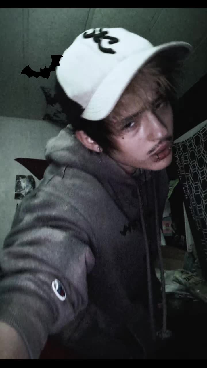 @🦨🫀