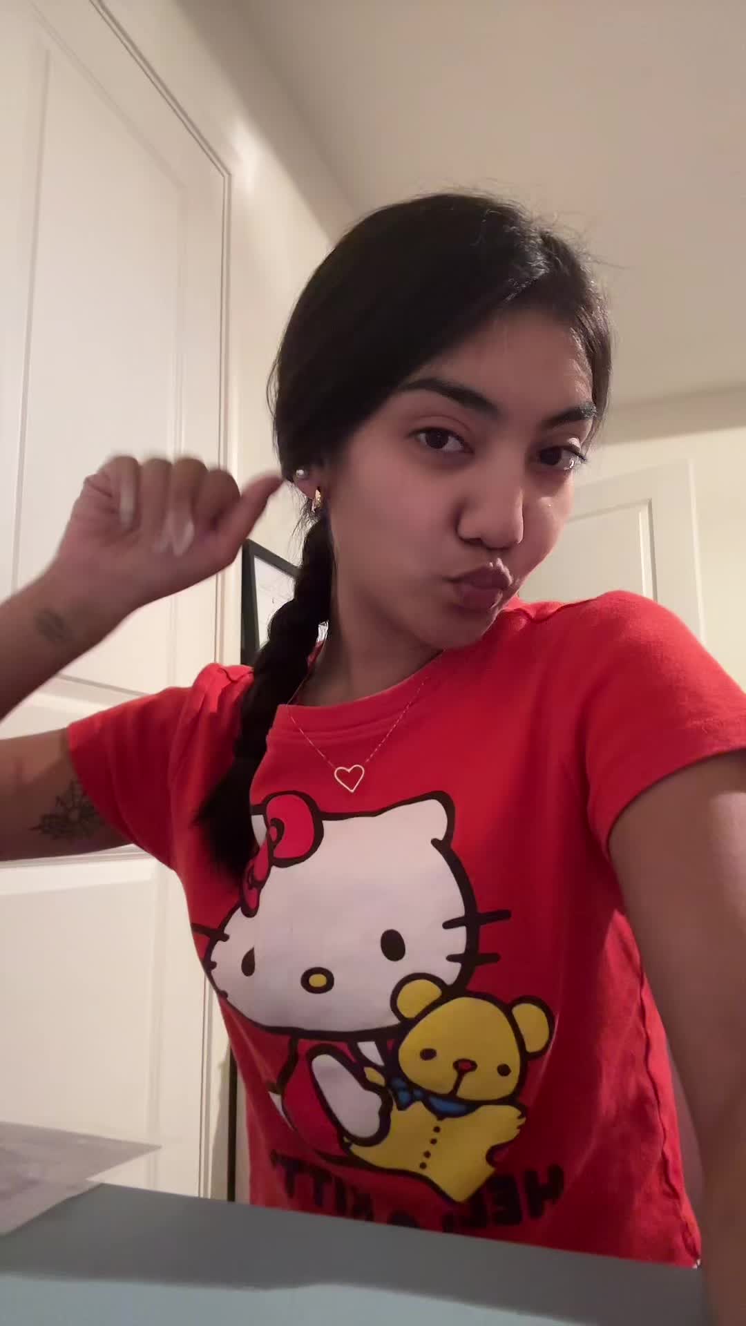 @ariannalon