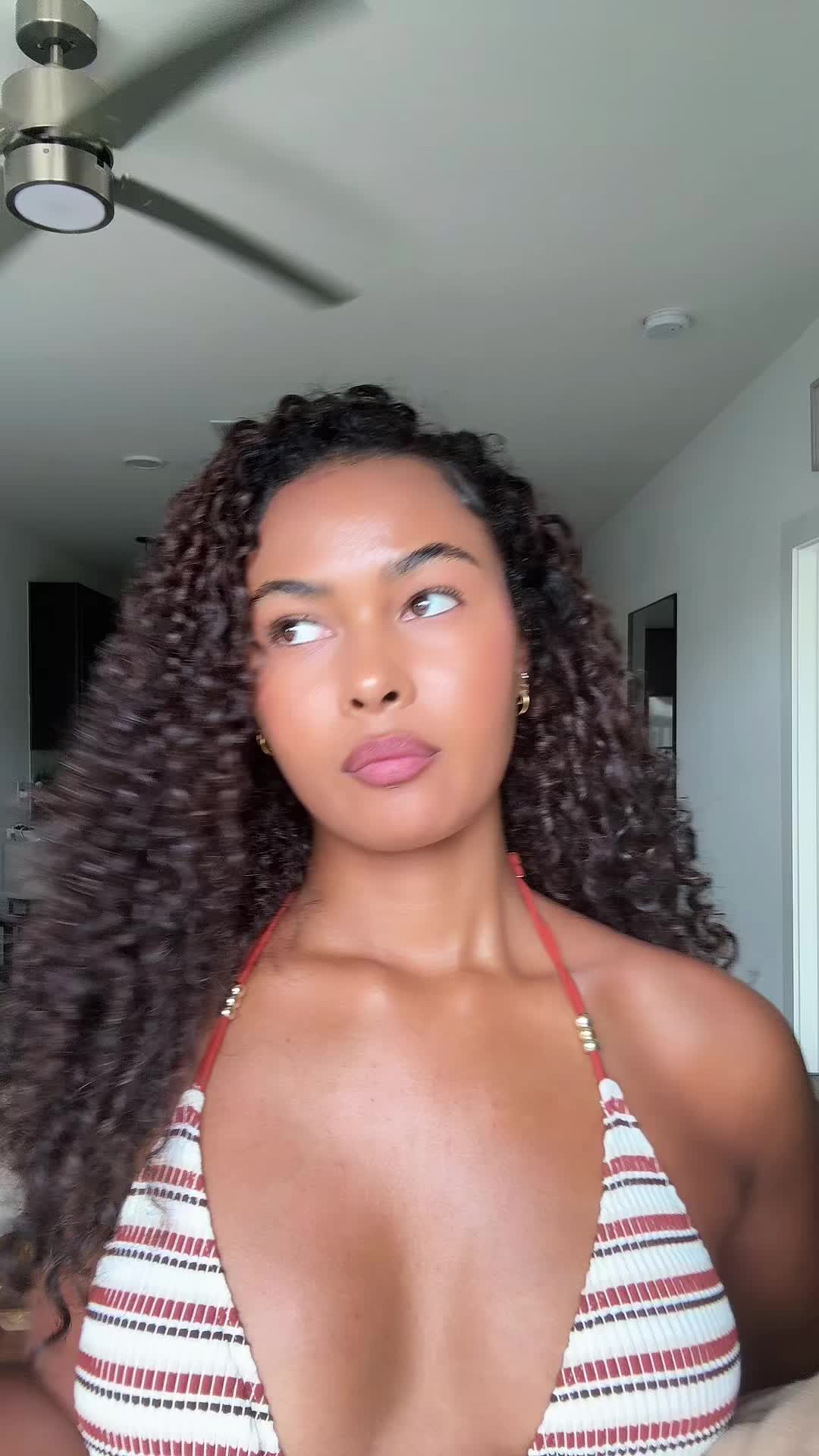 @leilaaa