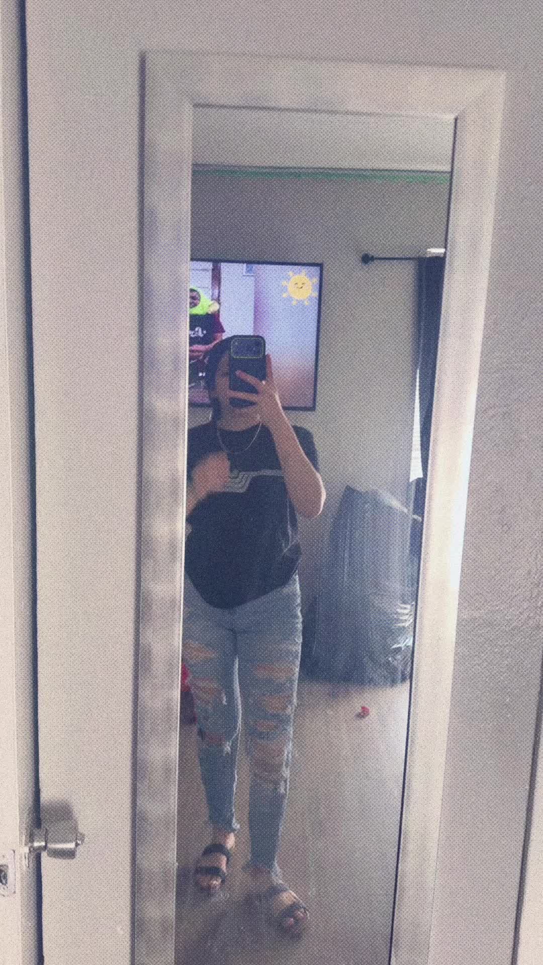 @Lis