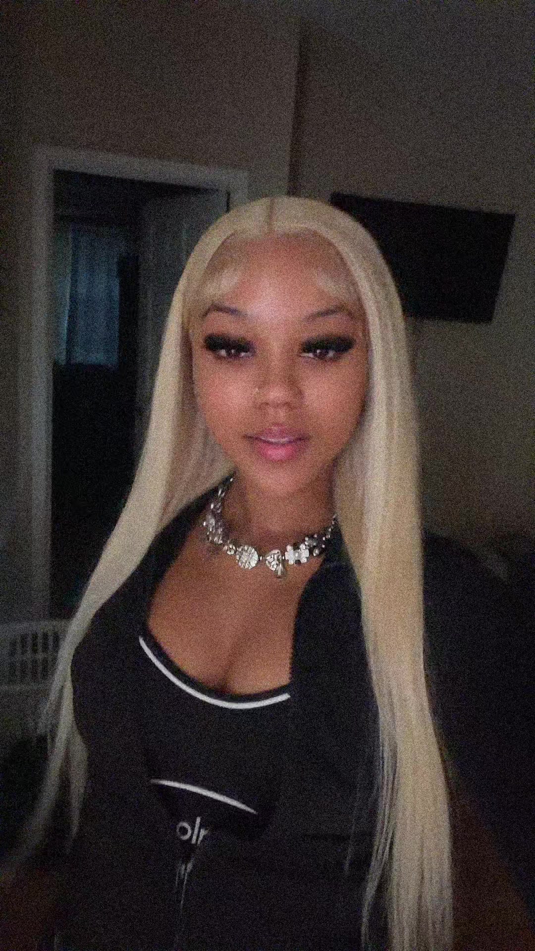 @doll .