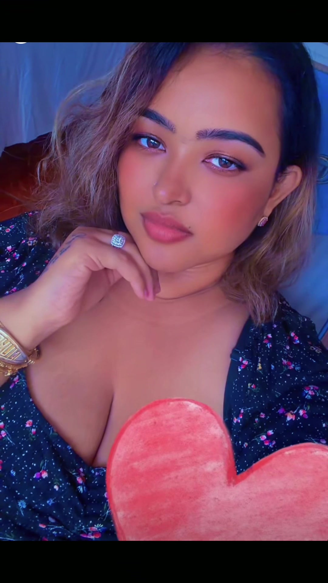 @🕉️♎️Meenakshi♎️🇸🇷🇬🇾🇺🇸