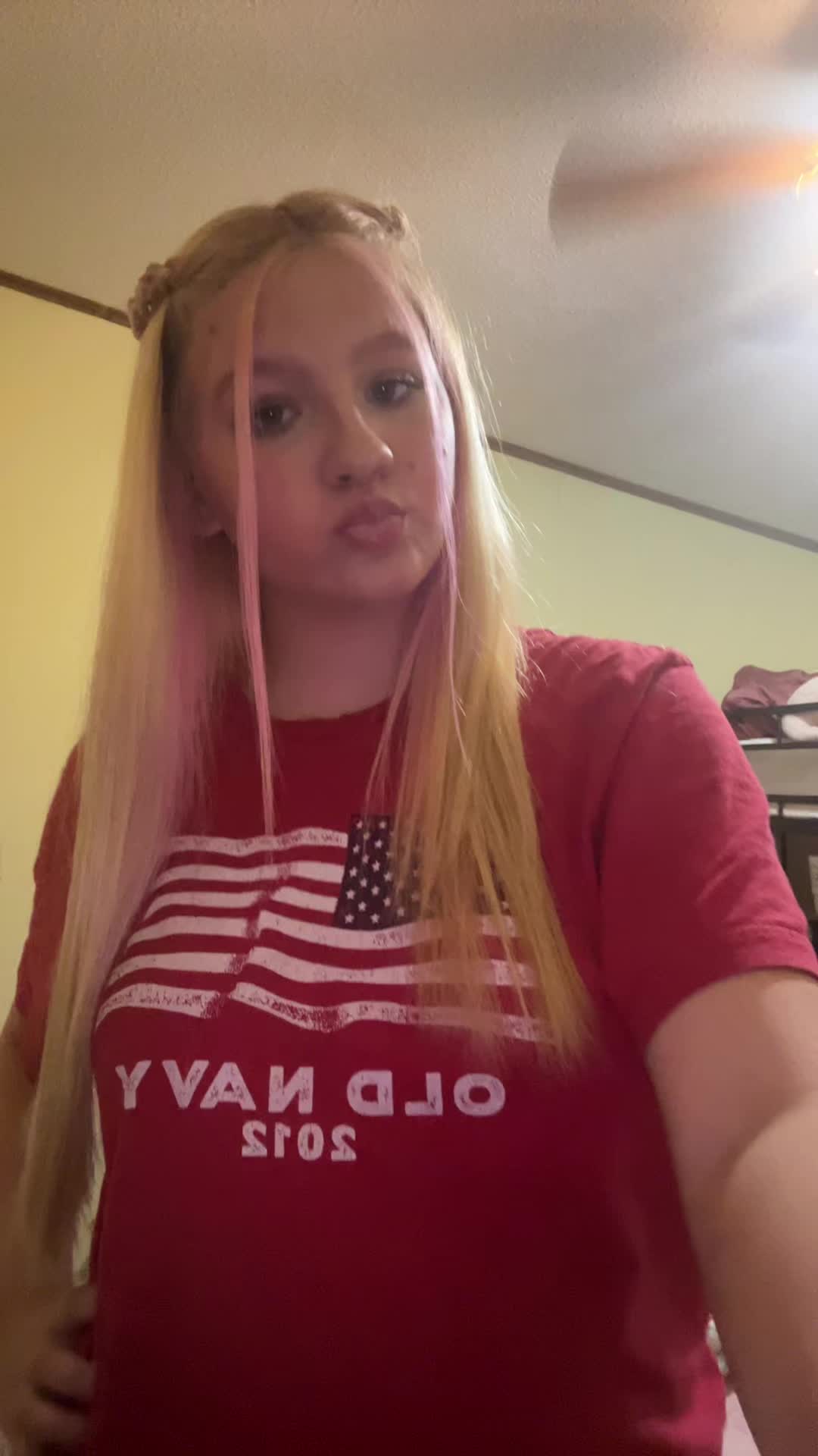 @alaynawhite3