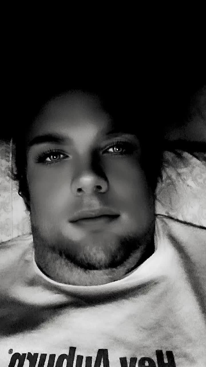 @Prettyboy32