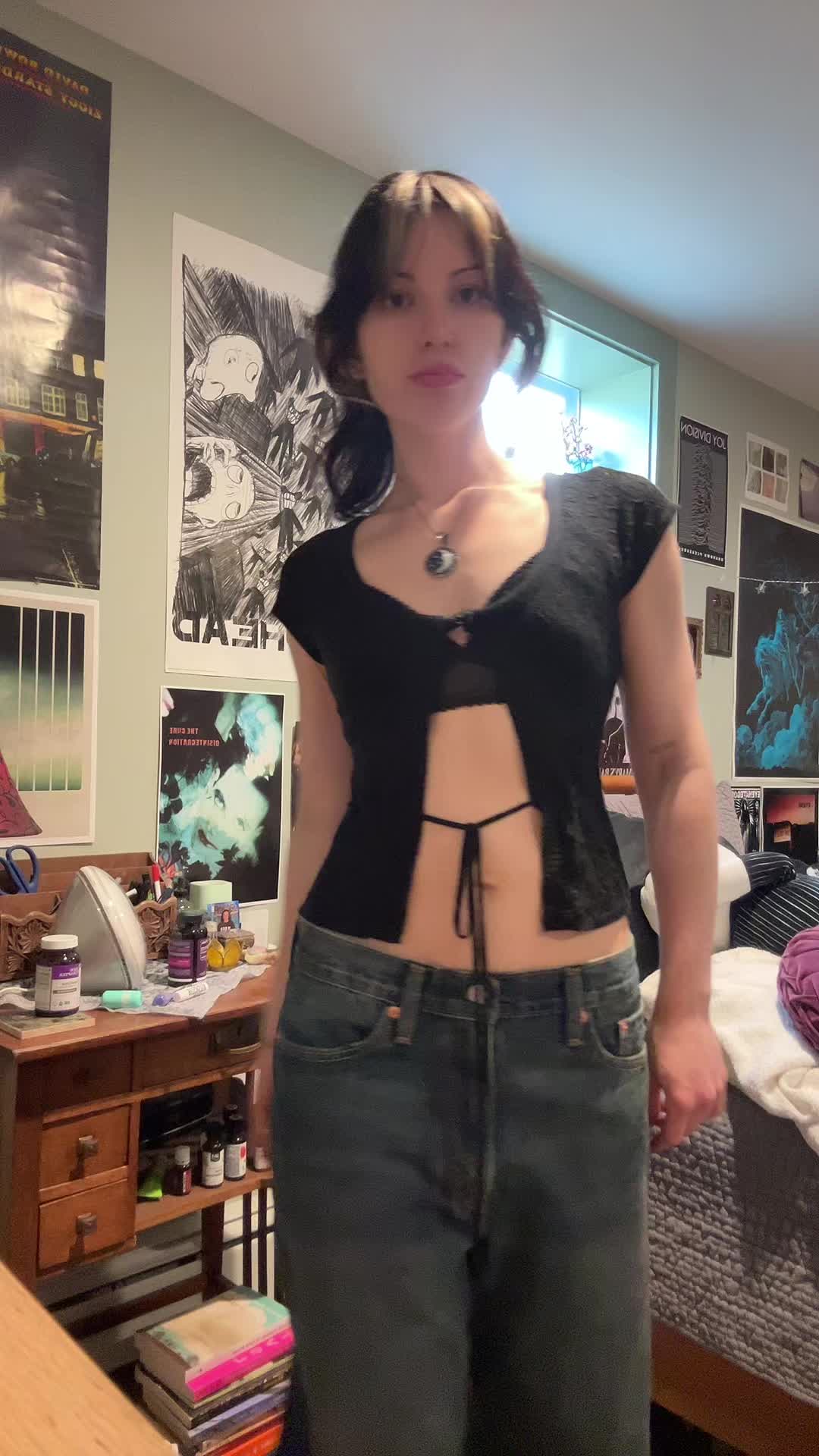 @lily🦇