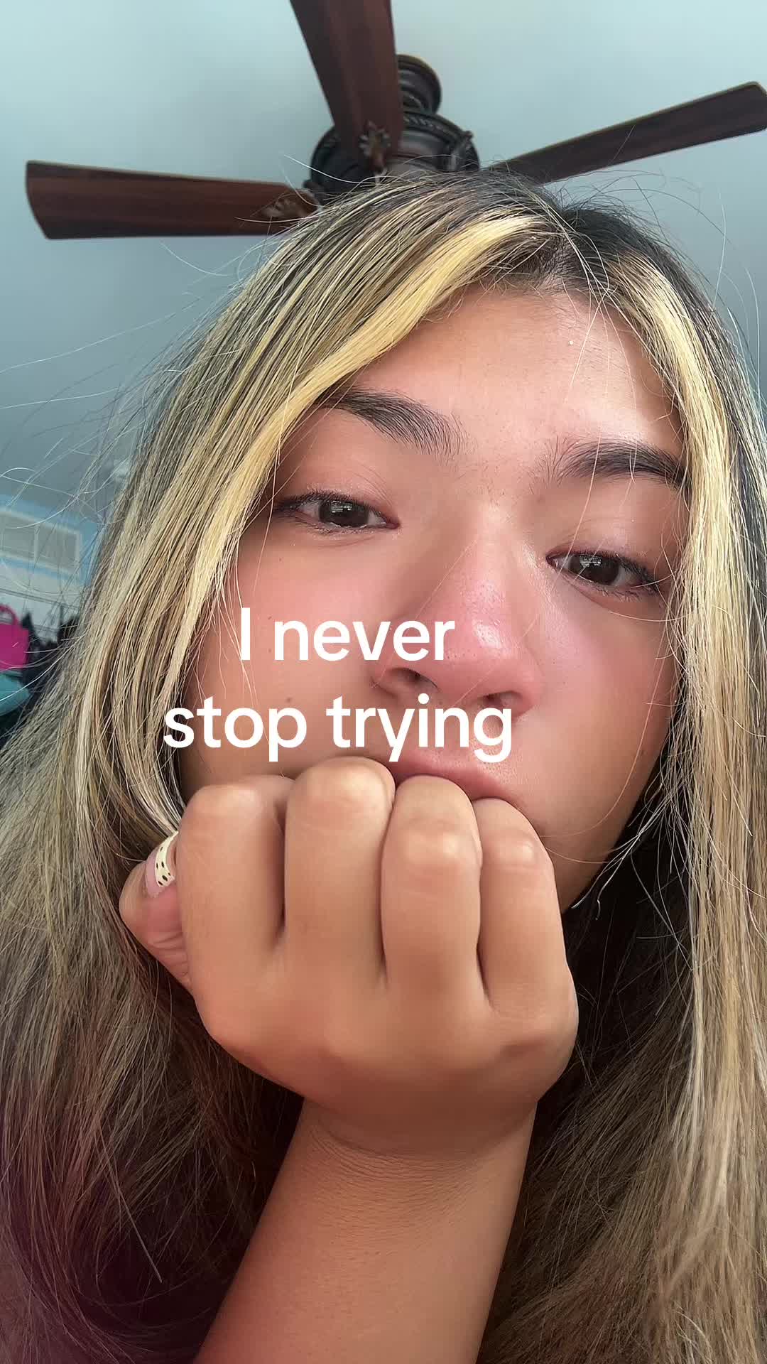 @•Ari•