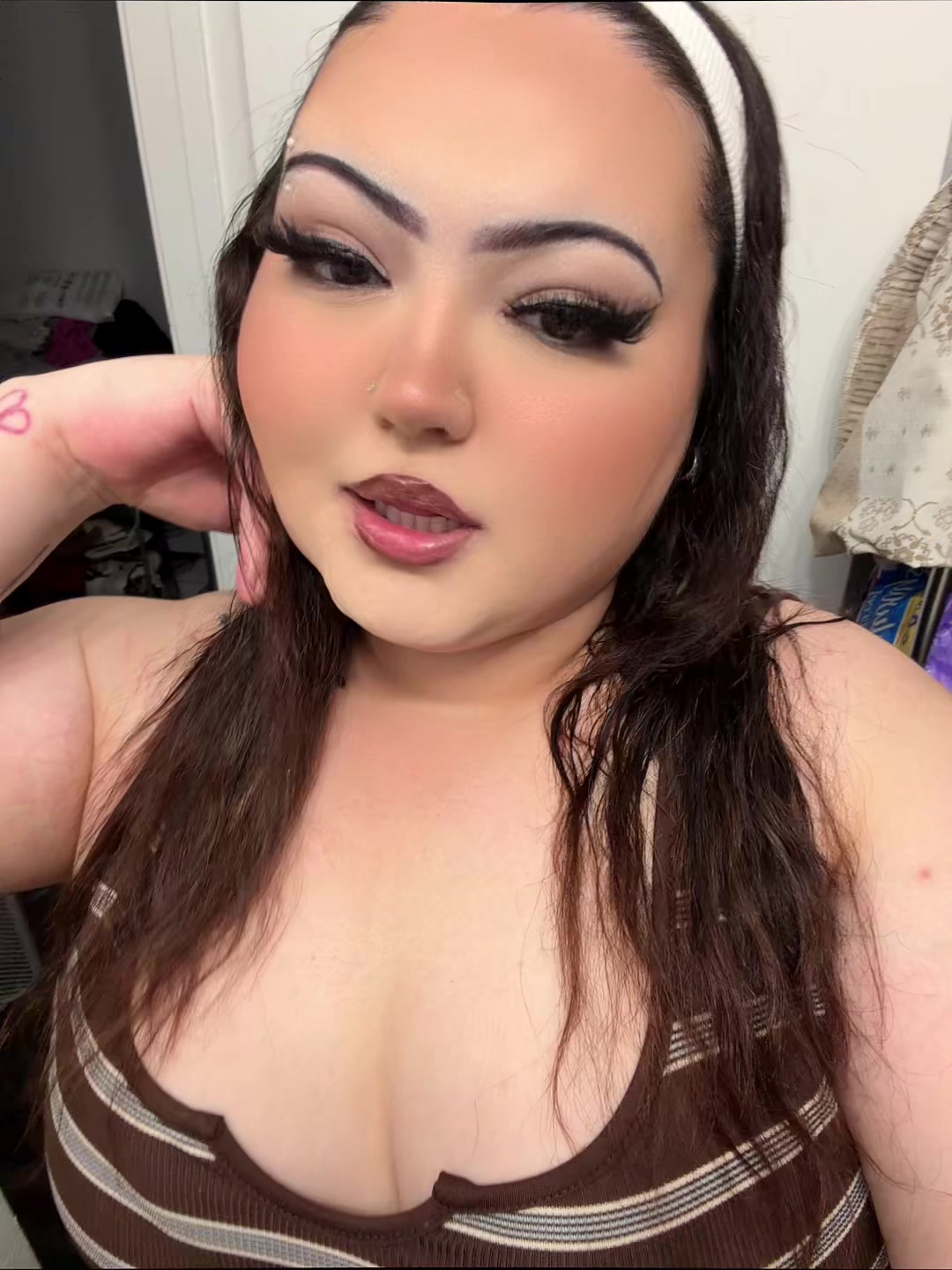 @mikayla