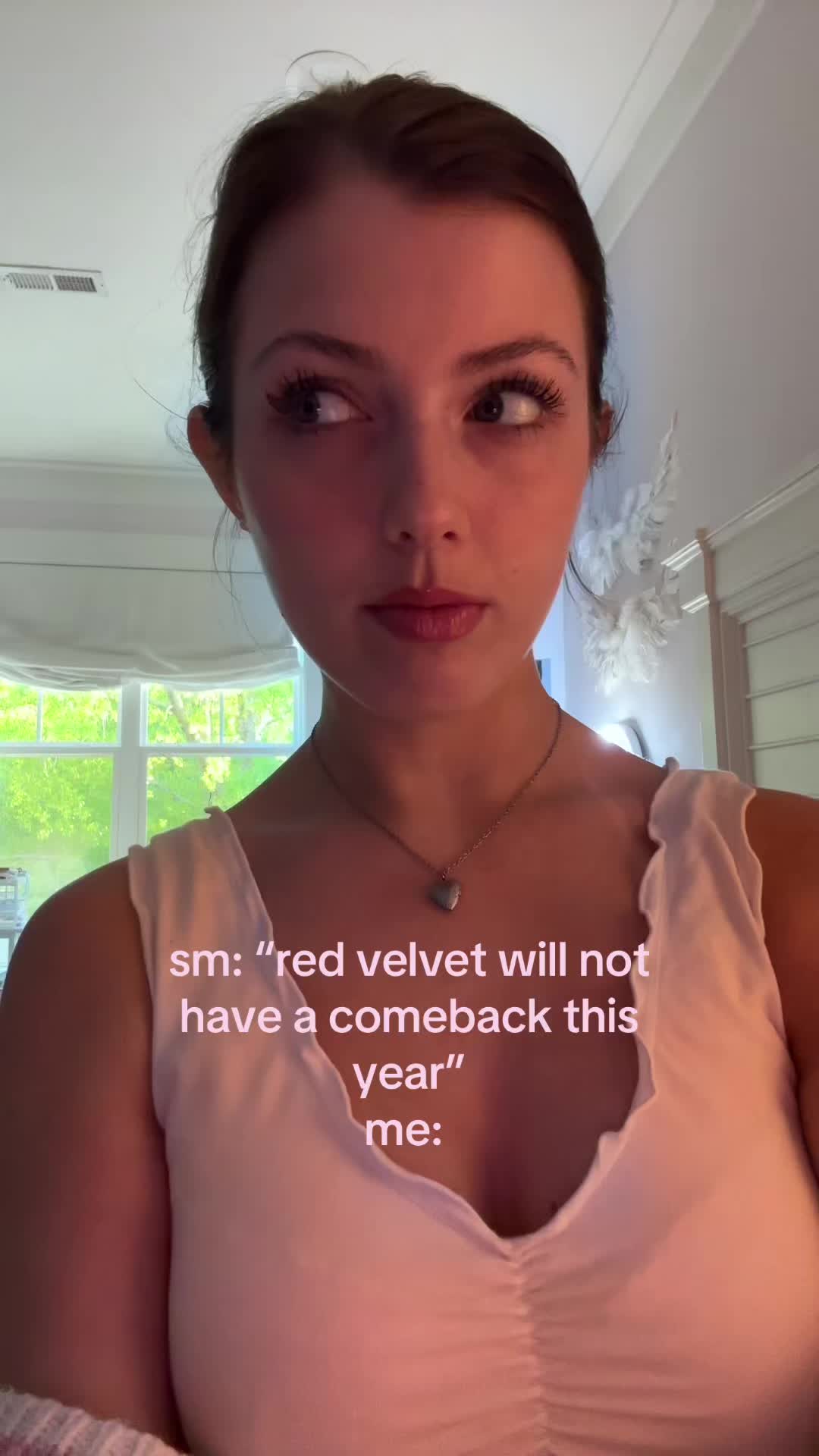 @emery&rsquo;s 🧁⋆  ̊.  velvet summer