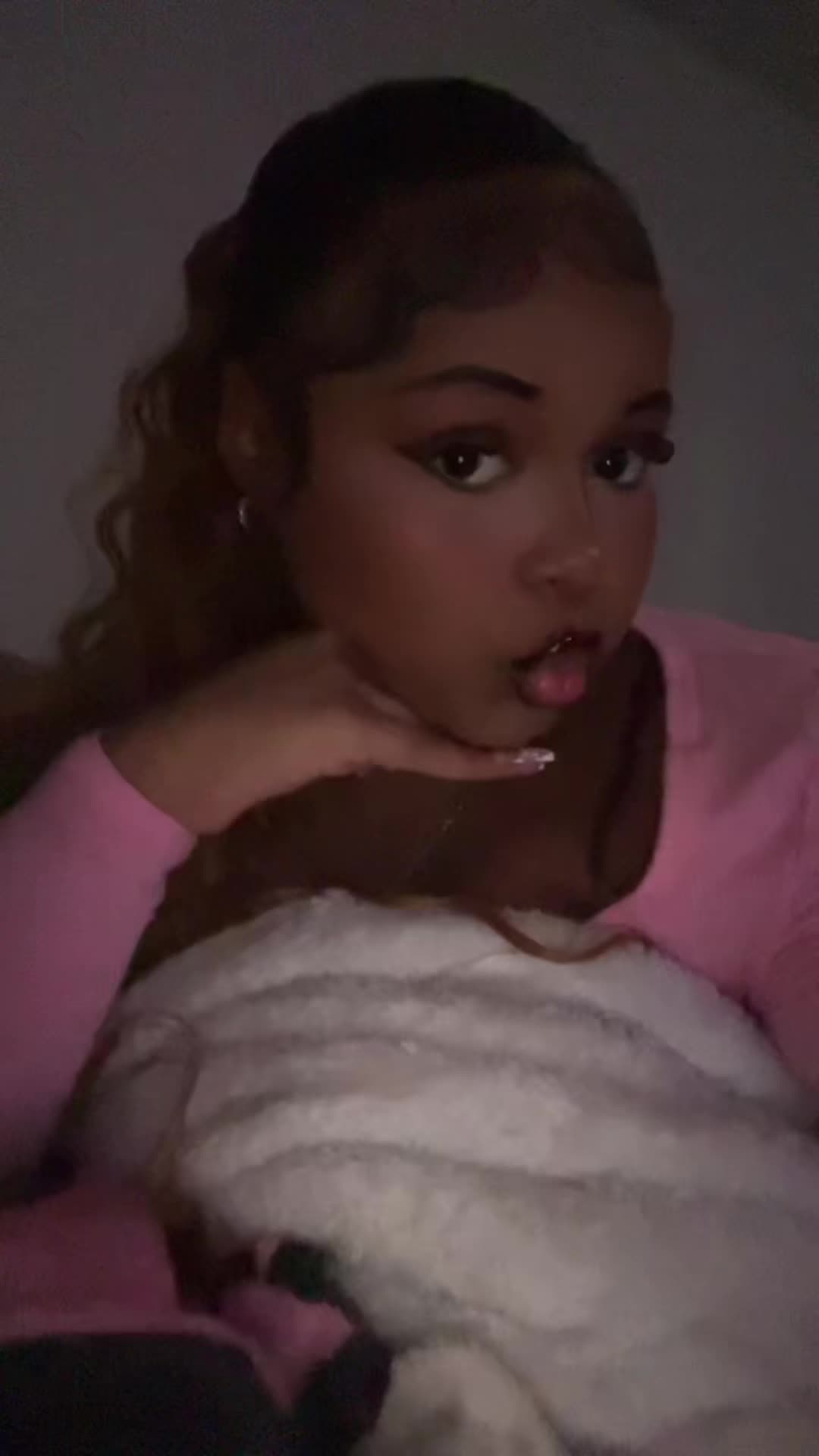 @lanii . 🎀