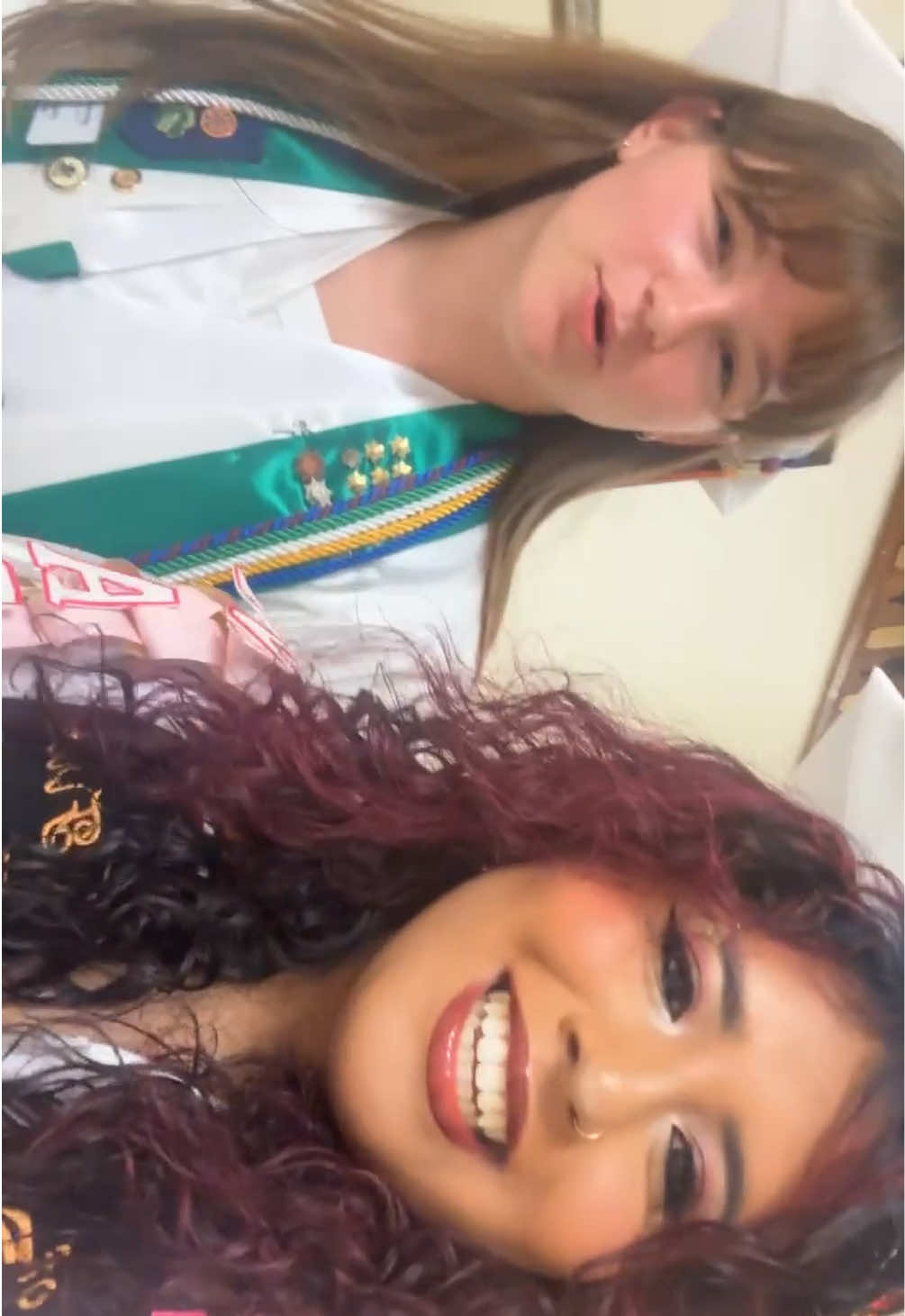 @Mari🦋