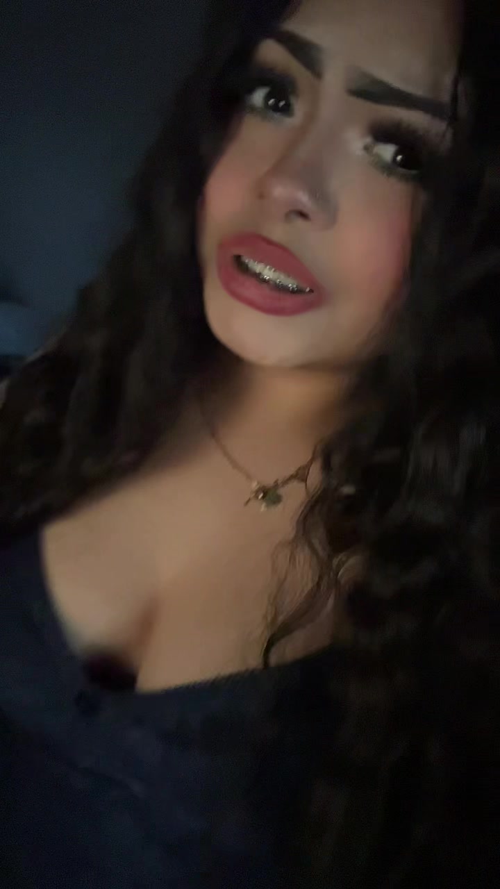 @𝐋𝐈𝐙𝐙𝐘. ꨄ