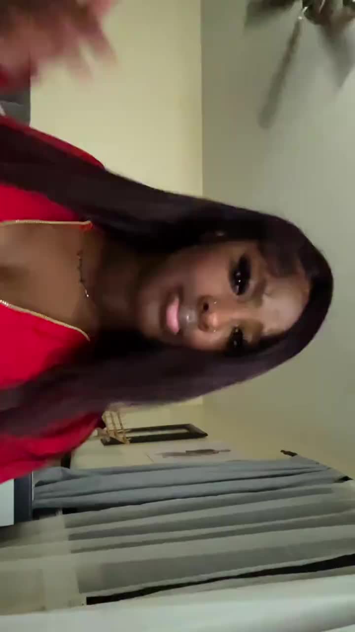 @Breonni