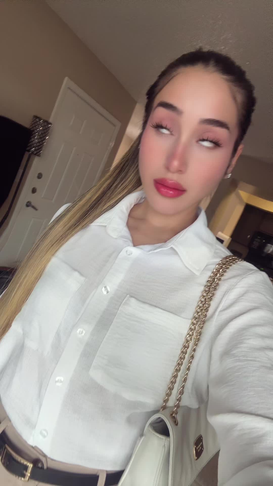 @Tay