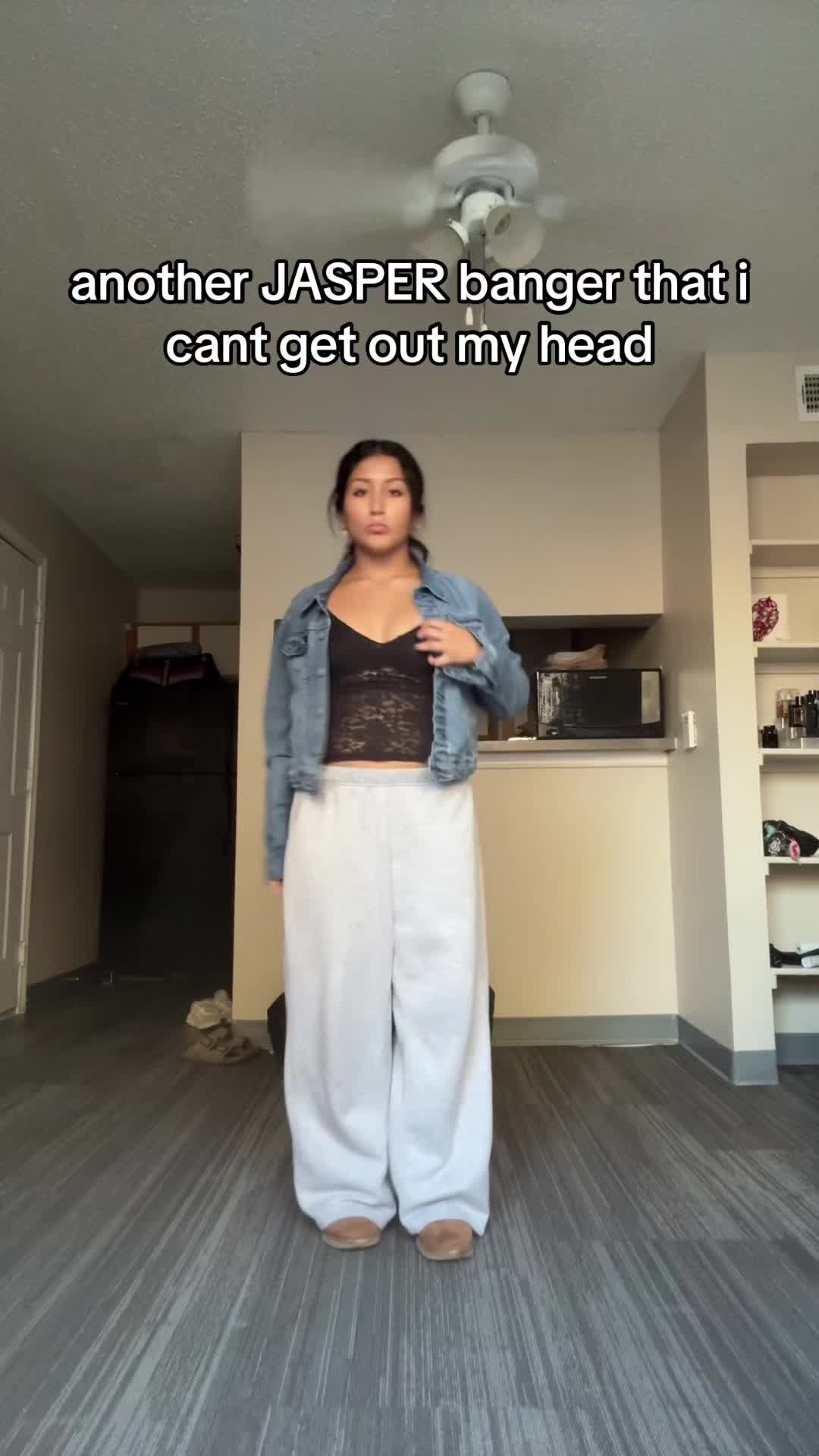 @Lia