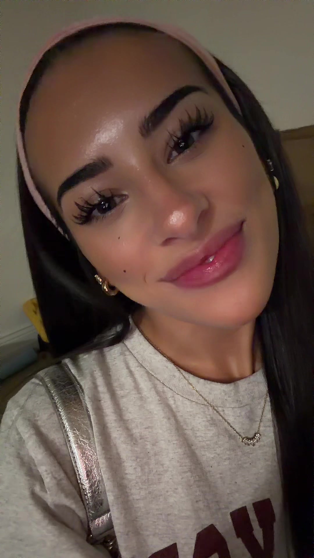 @avabaeva