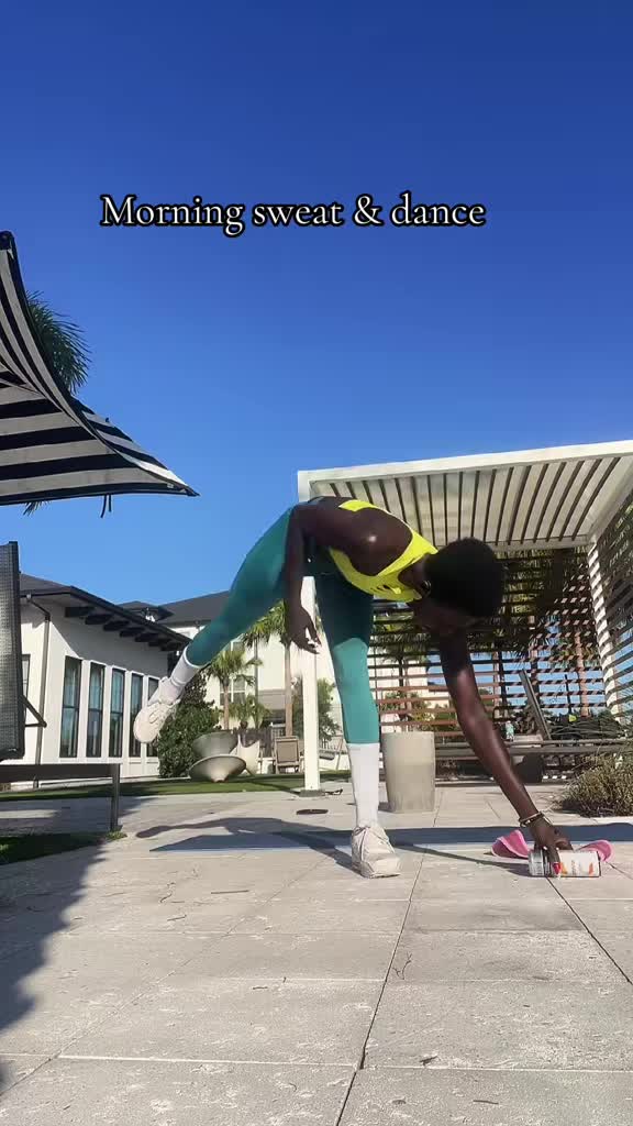 @therese_mbaye
