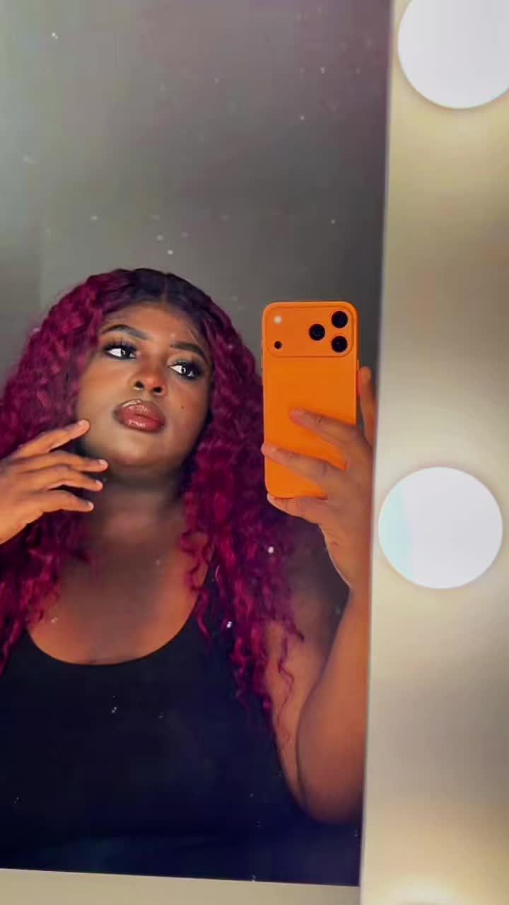 @👑Kiandra Bell👑