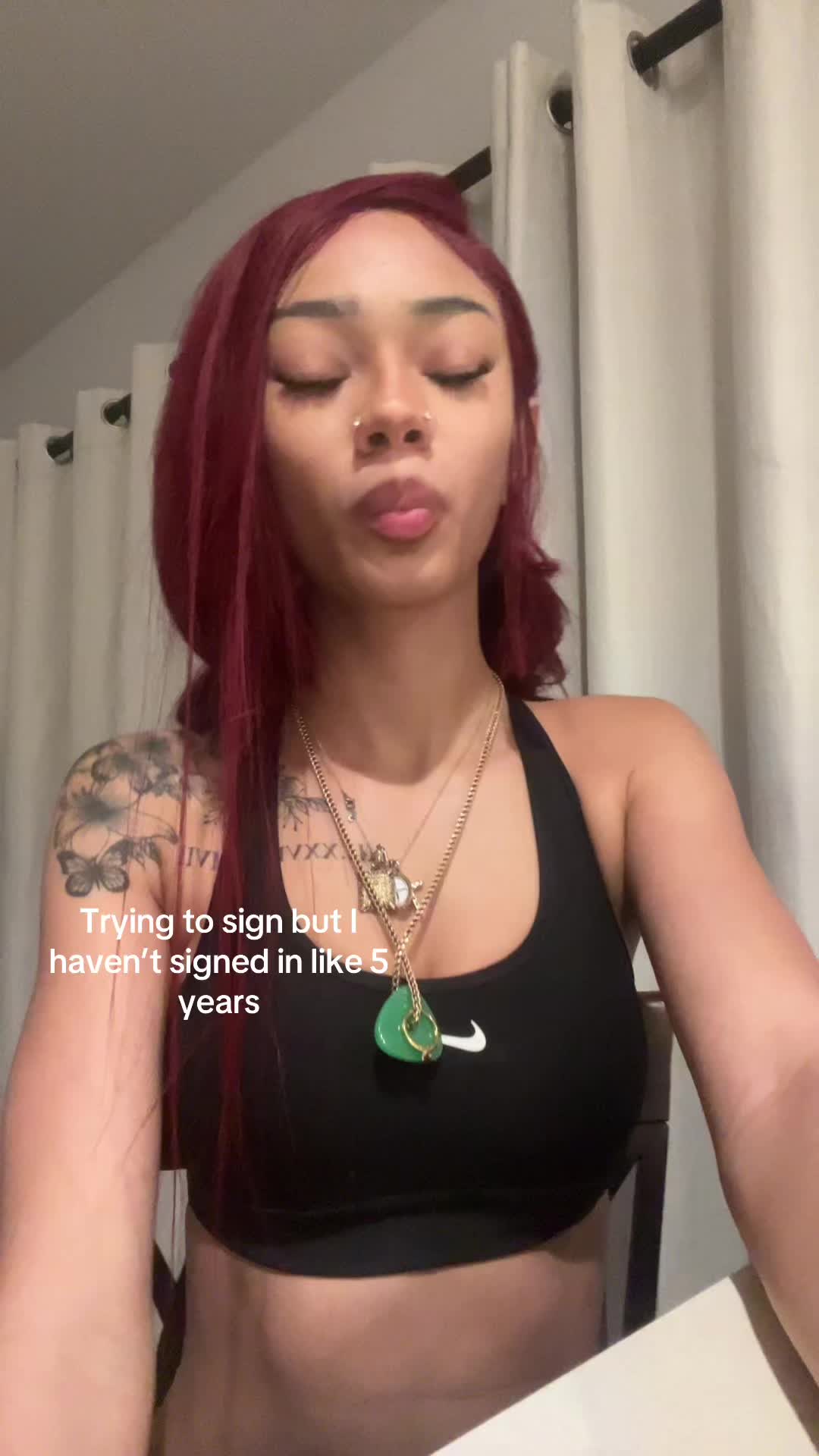@️