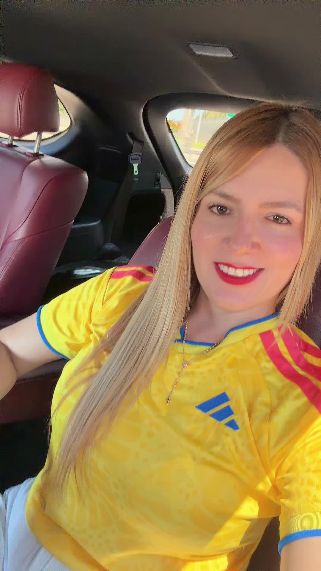@Viviana Gomez