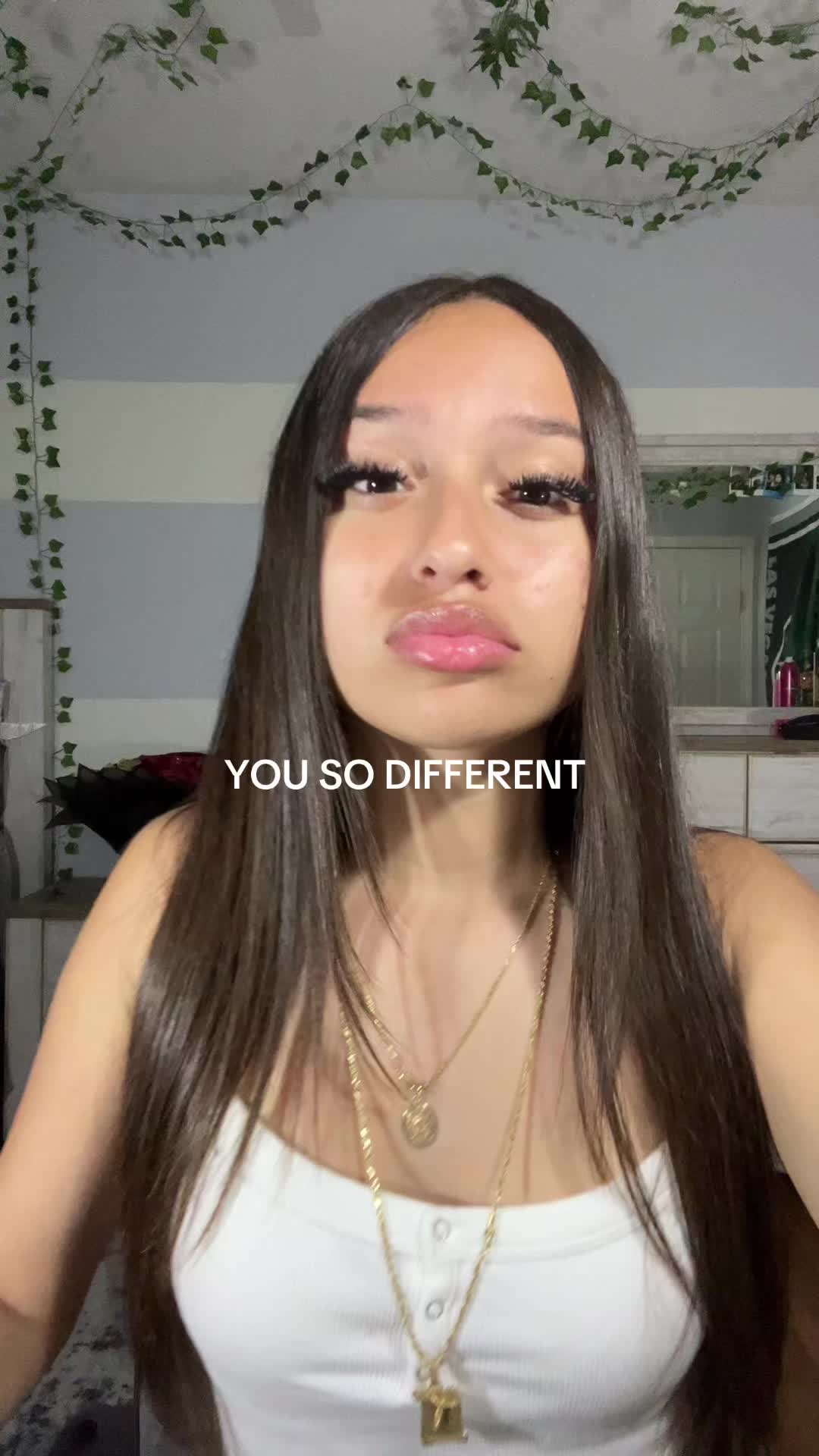 @𝐞𝐯𝐨𝐥𝐨𝐧𝐢