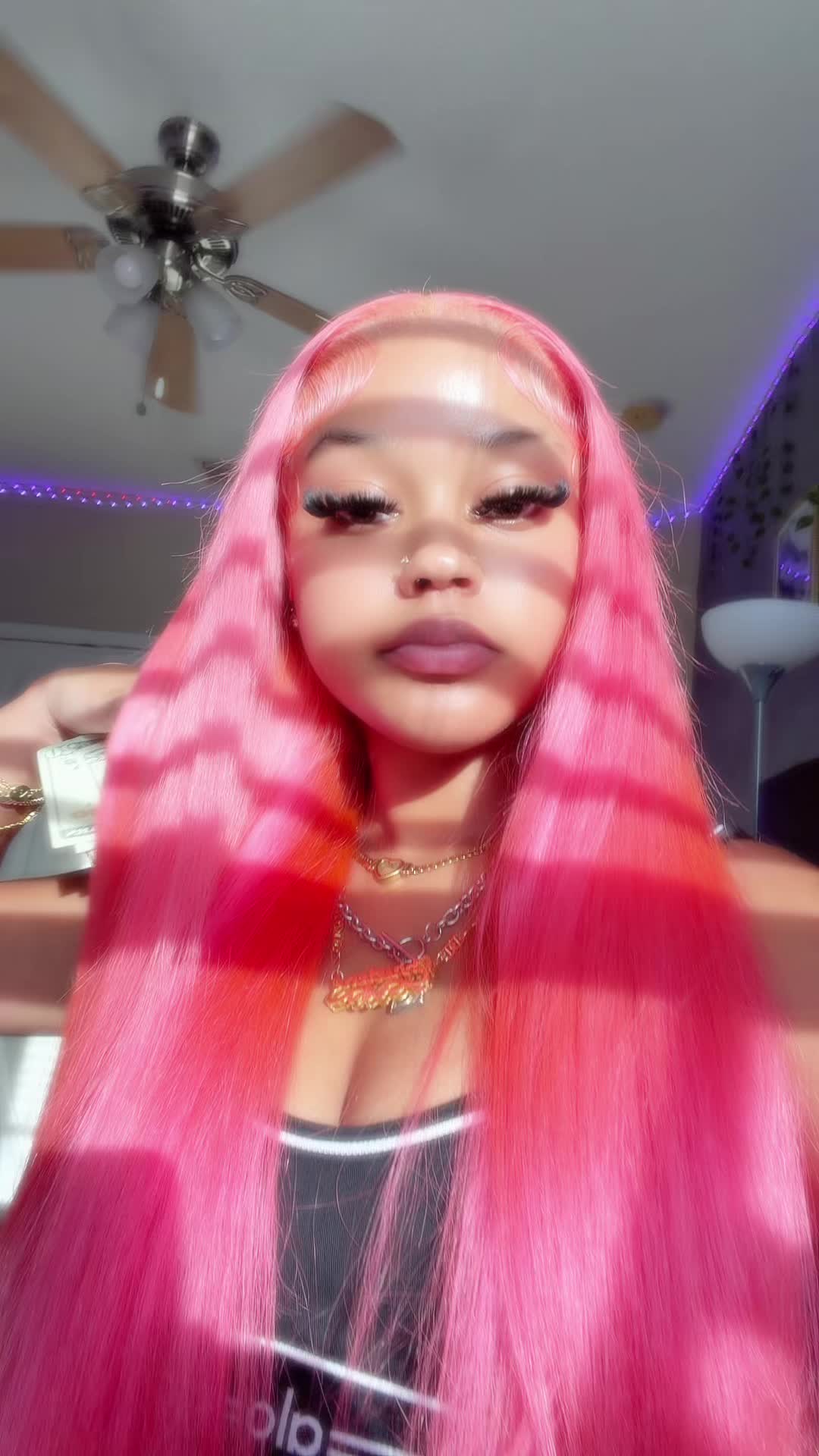@doll .