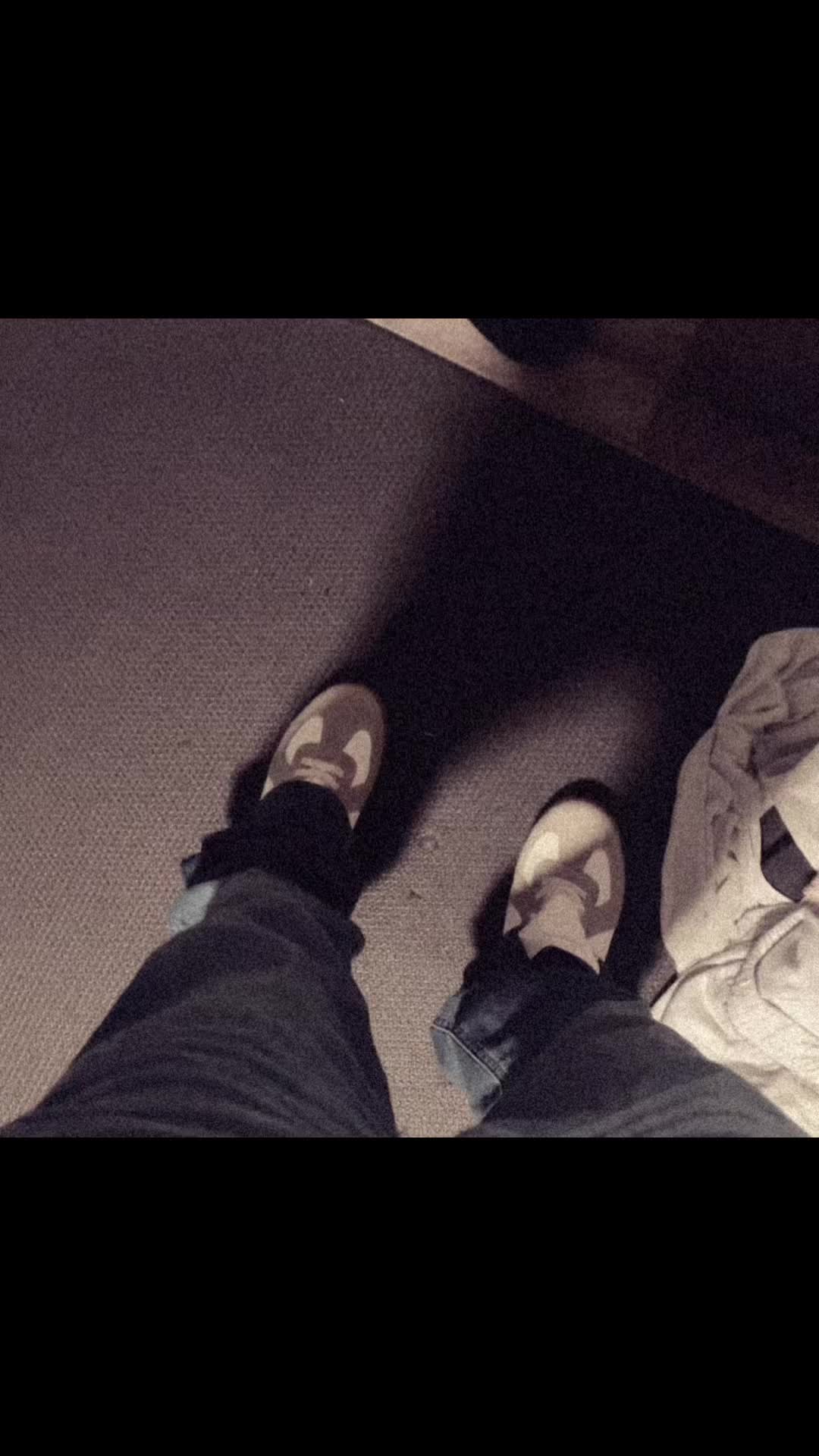 @Brokeboipeterメ𝟶