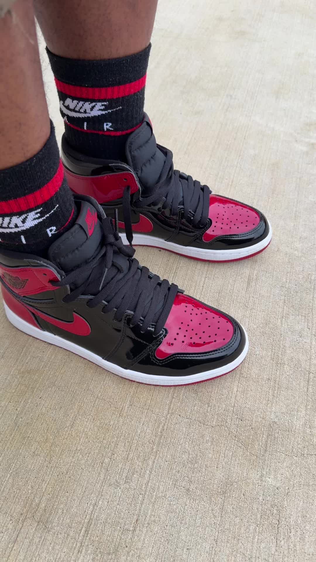 @jaymuney_lovesneakers
