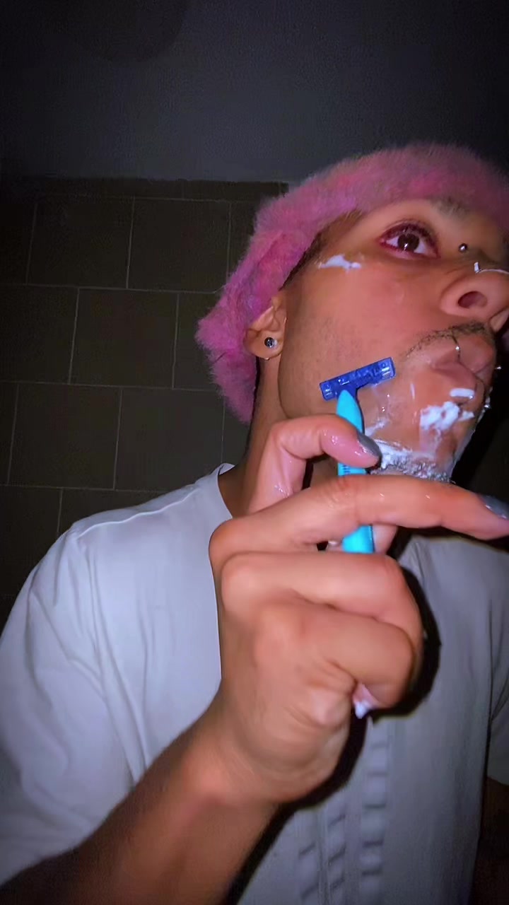 @✣ 𝕮&oslash;𝓏𝕪 𝕮ō𝓏ꫀׁׅܻ  ✰