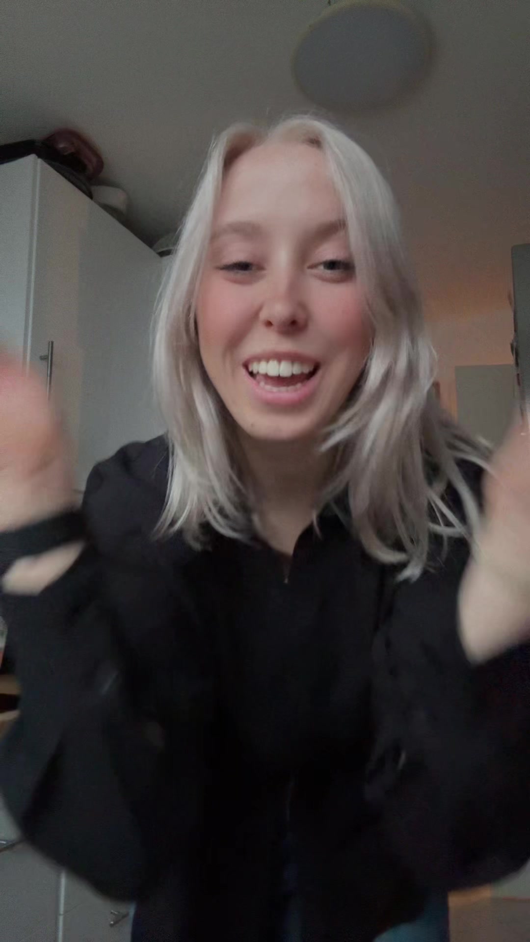 @Lenaxagm