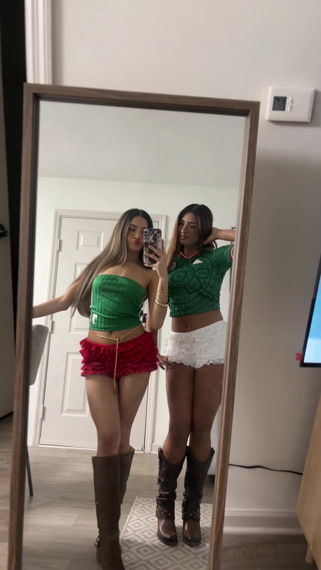 @leslieeee