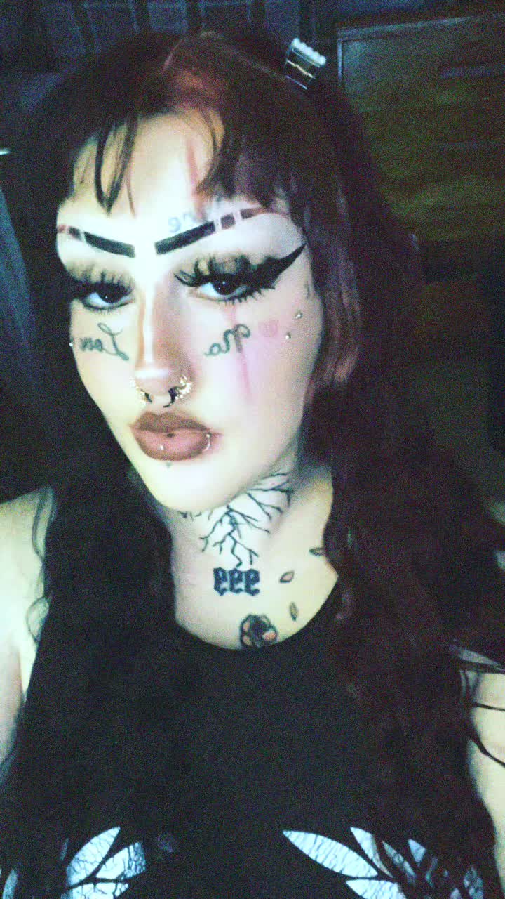 @𖤐𝓢𝓮𝓵𝓮𝓷𝓪𖤐༒ 999 ༒