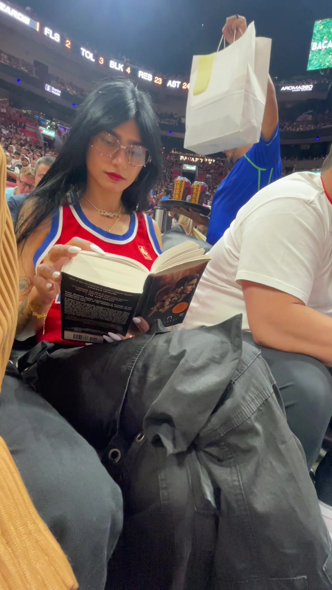 @Mia K.