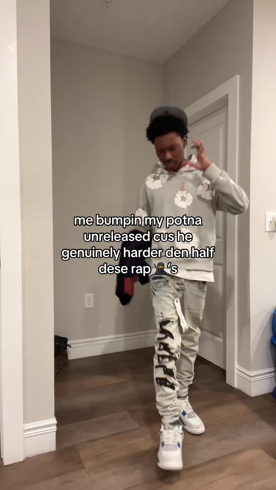 @WyaMike ⛷️