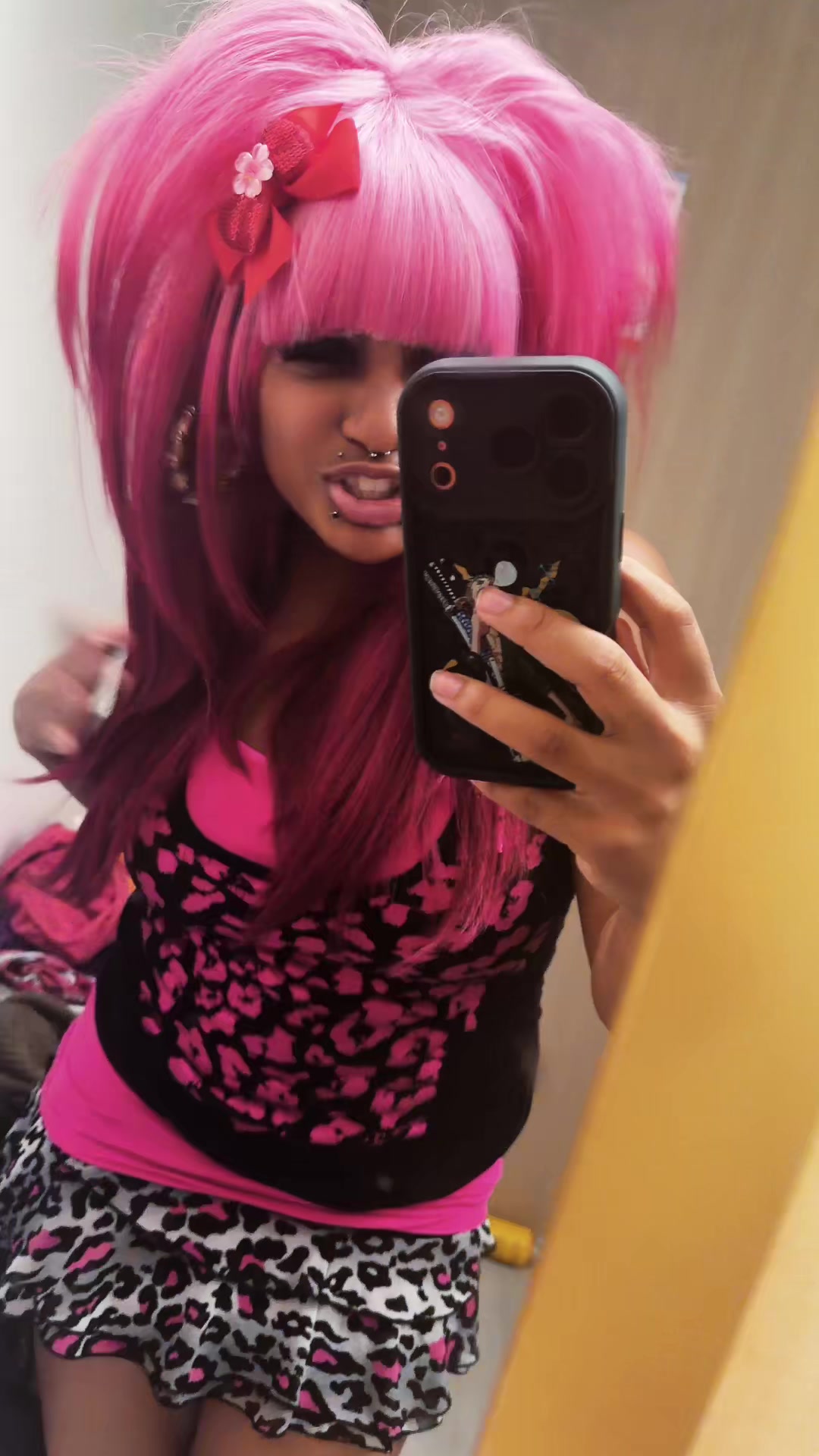 @infamyxfame