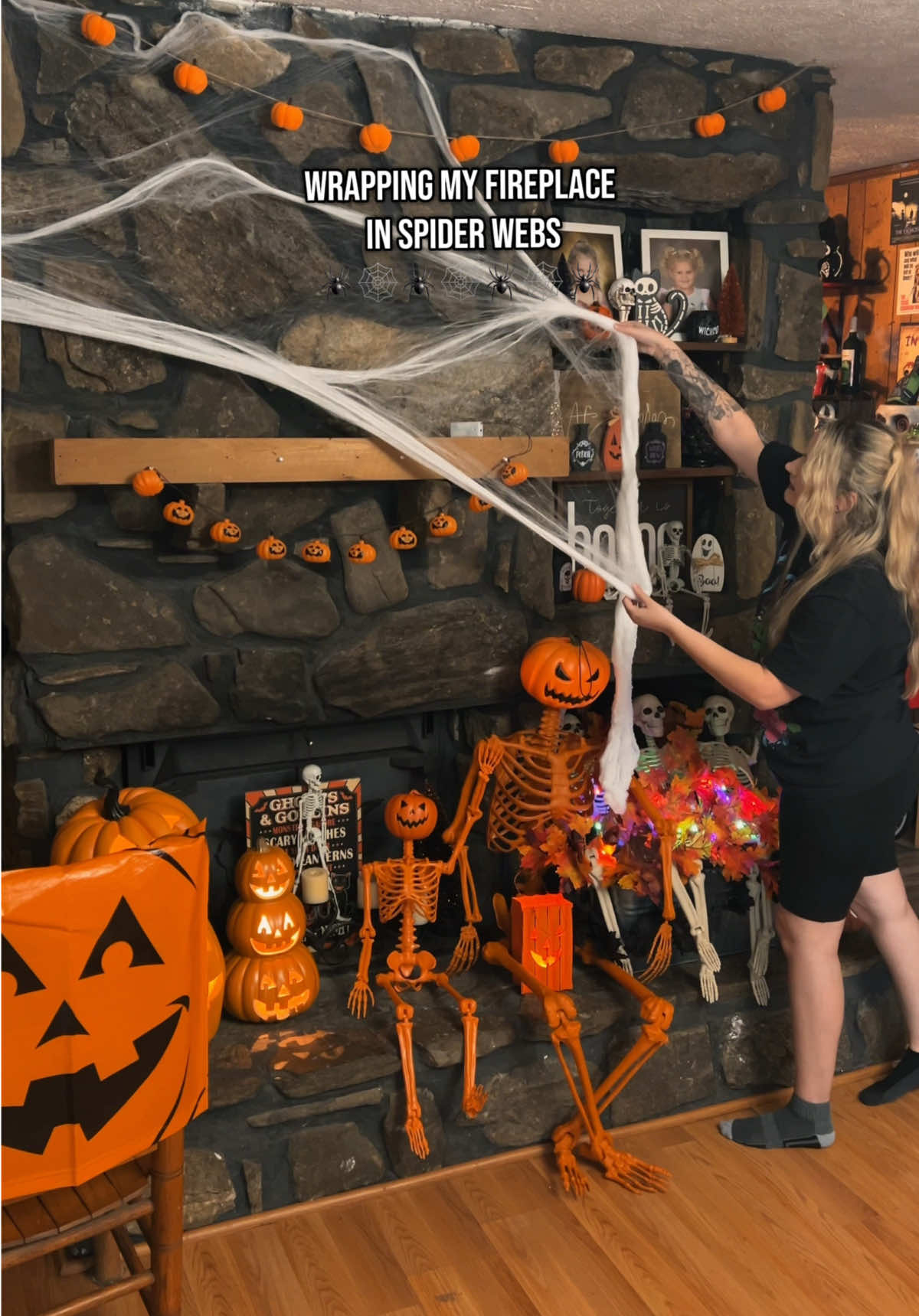 @Spooky Sara🦇🎃