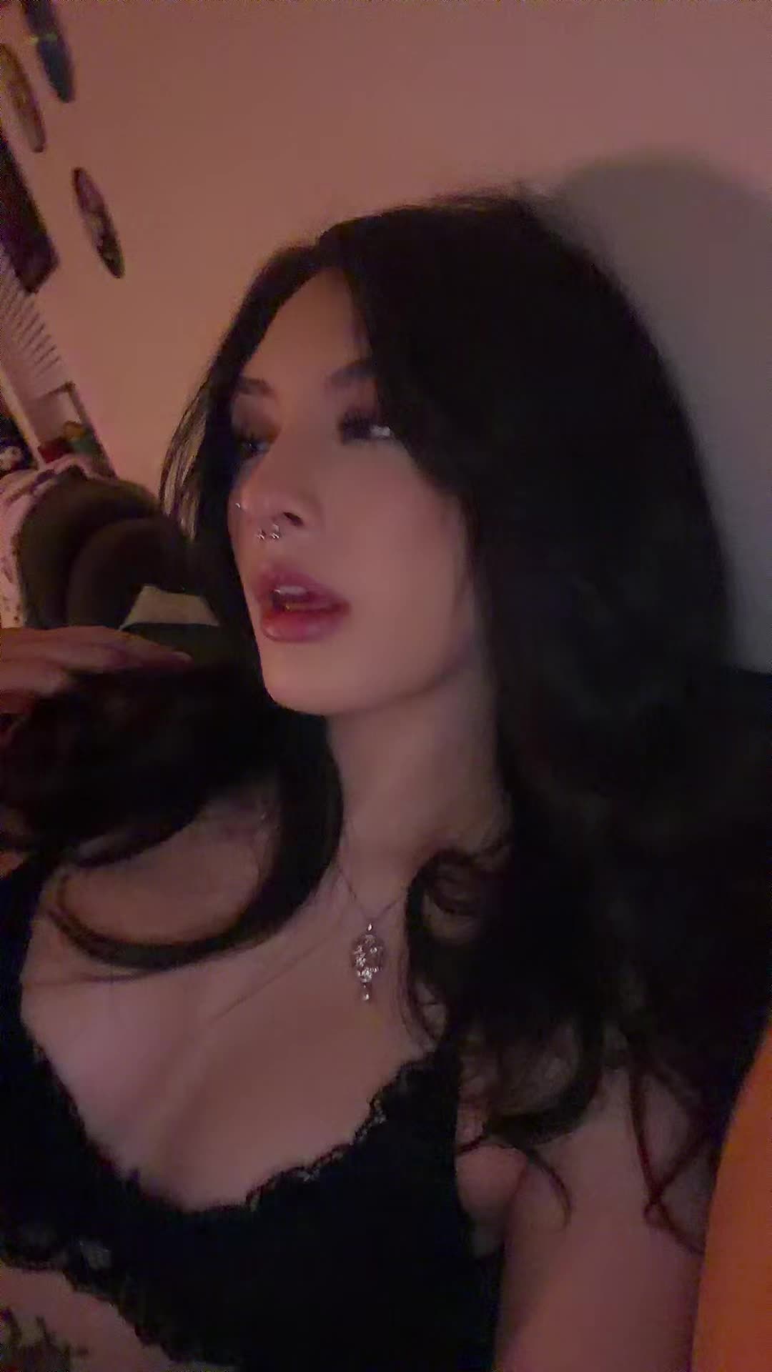 @🪭