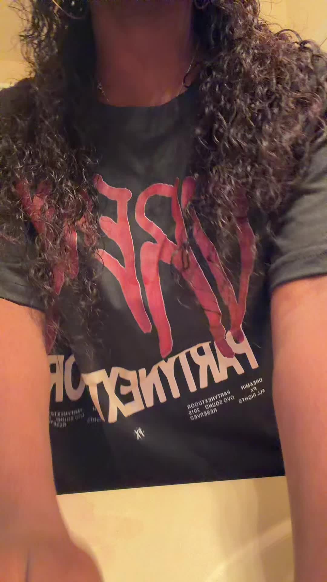 @￶