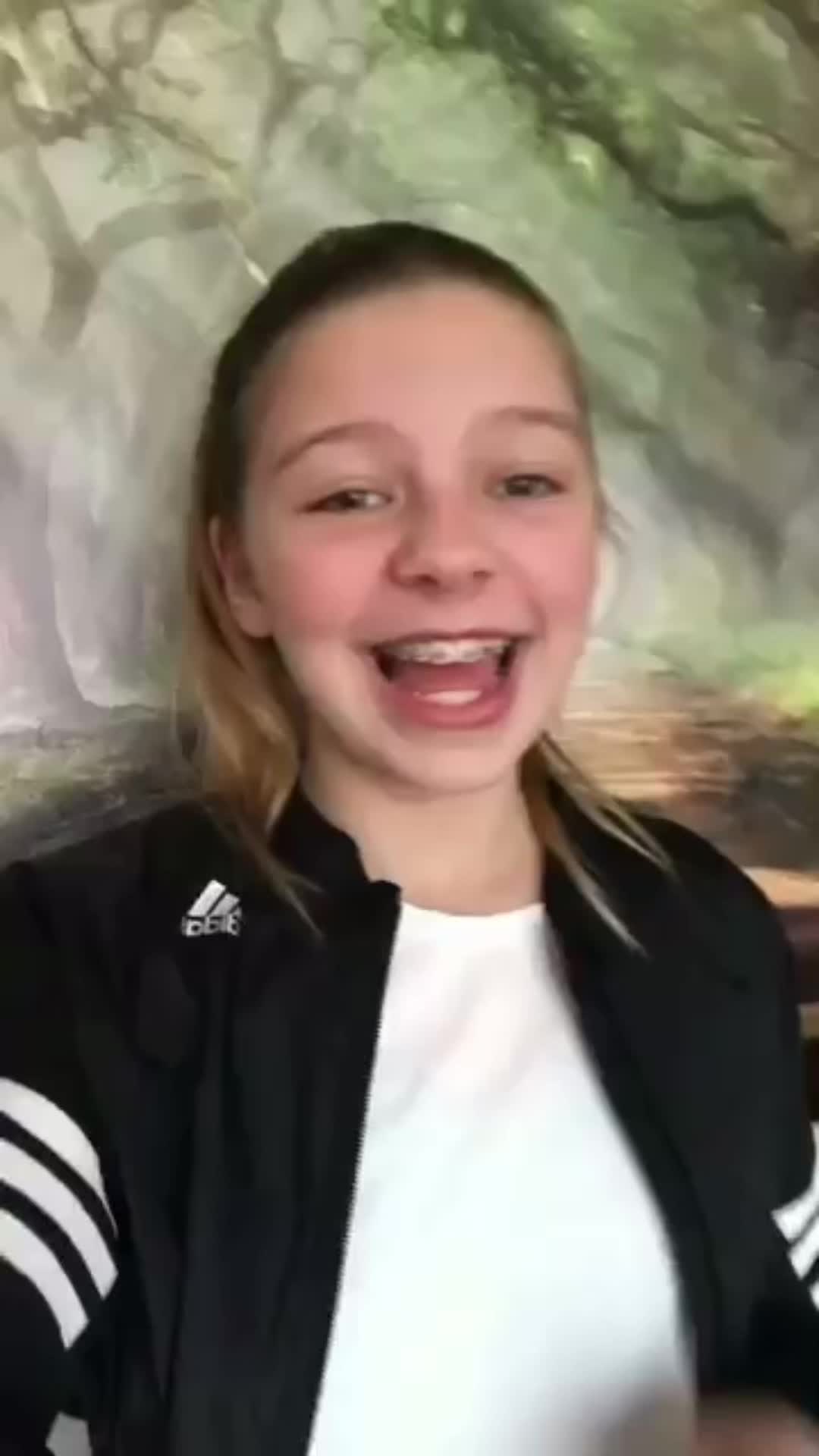 @Lo