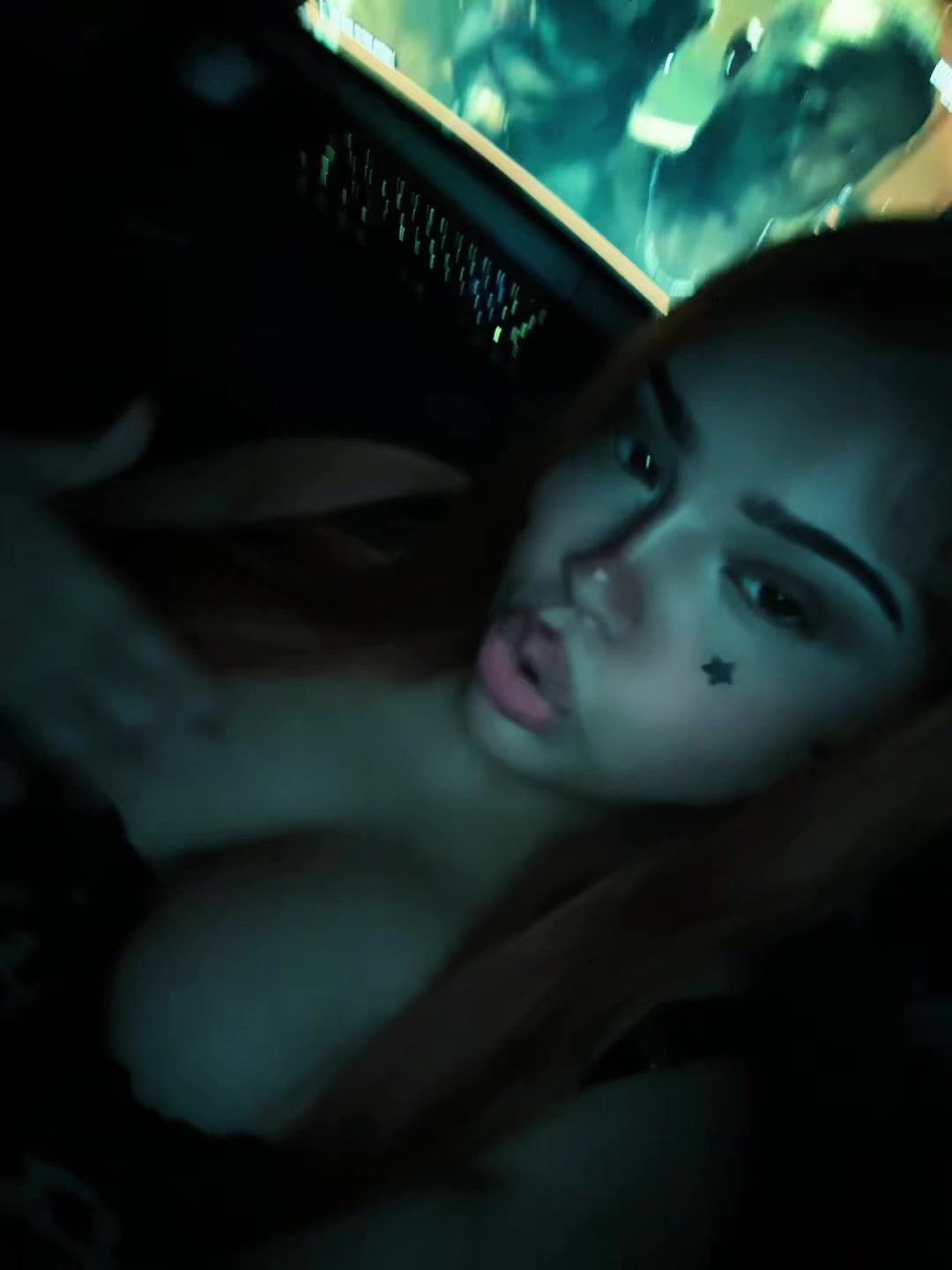 @.yydemi