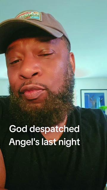 @Sirloveintheroom*
