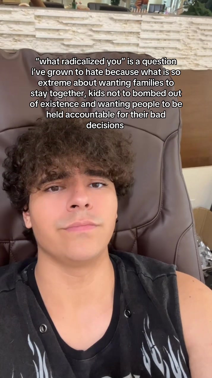 @André