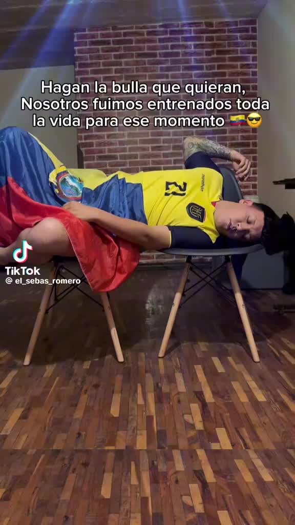 @Edinovazloveextrem