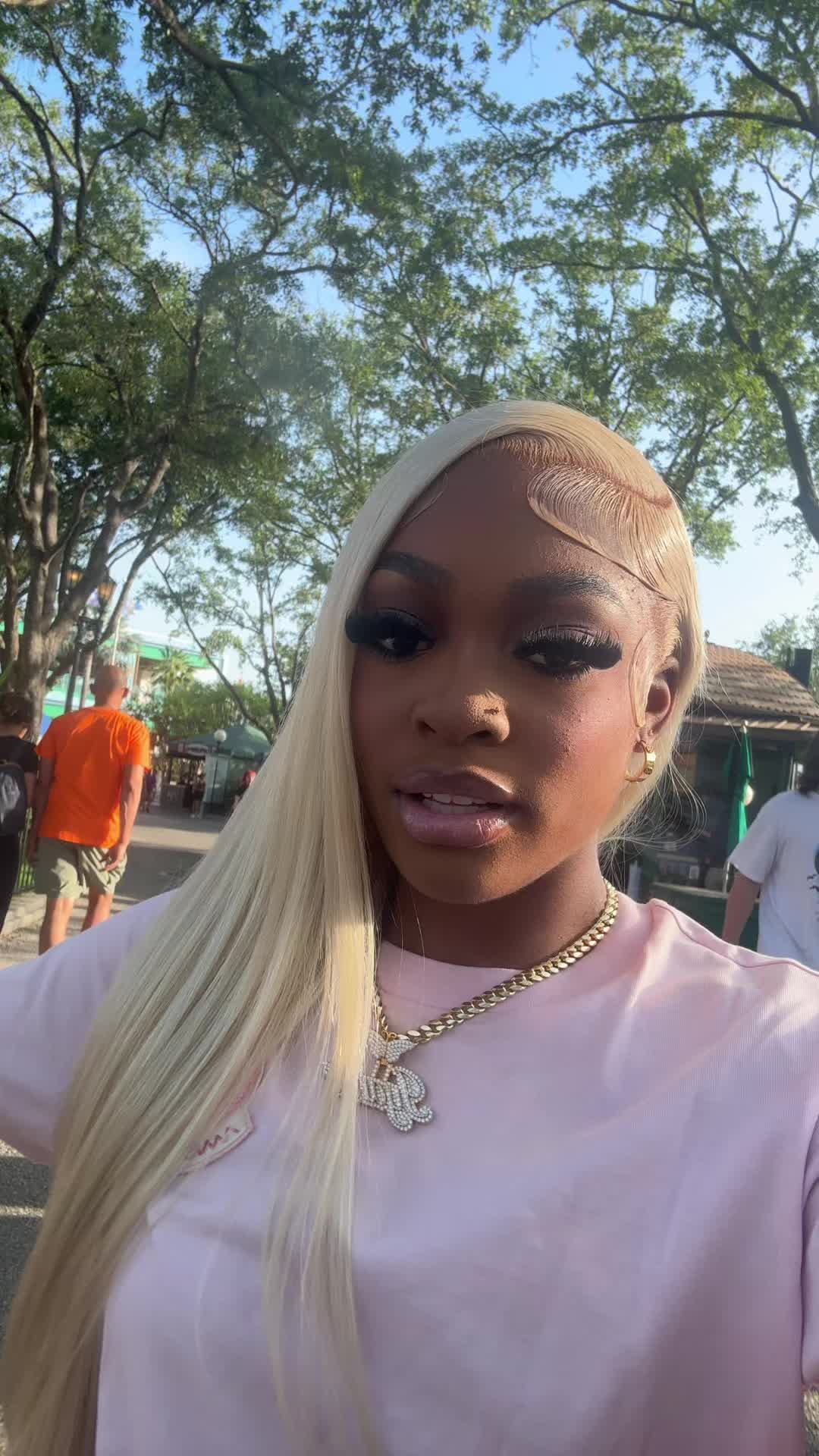 @Iyana Nicole
