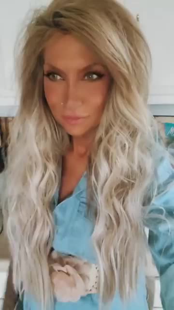 @Tatted_outdoorsy_vixen